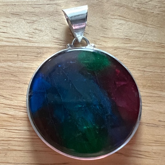 New Color Enhanced Labradorite Round Silver Overlay Pendant Necklace with Cord - Picture 2 of 9